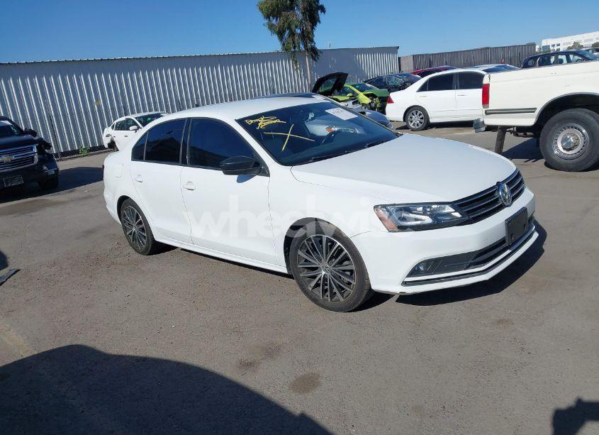 2016 Volkswagen Jetta 1.8T SPORT (VIN 3VWD17AJ7GM391943) main photo