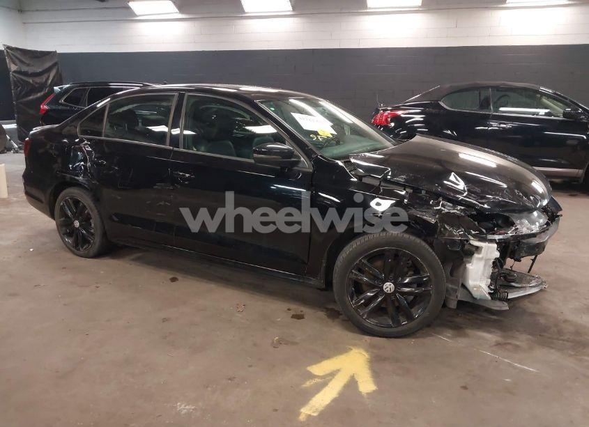 2018 Volkswagen Jetta 1.8T SE SPORT (VIN 3VWD17AJ7JM222559) main photo