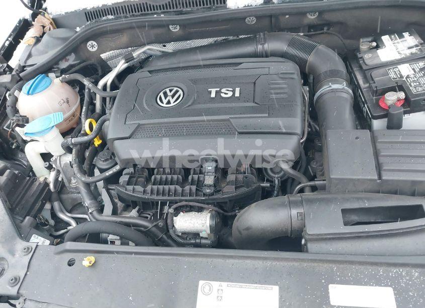 Photo 10 of 2014 Volkswagen Jetta 1.8T SE (VIN 3VWD17AJ8EM239201)