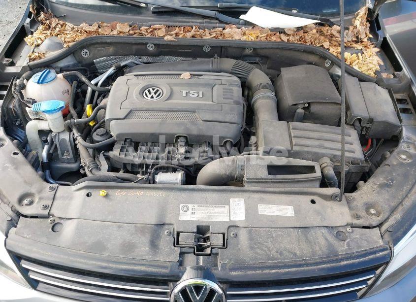 Photo 10 of 2014 Volkswagen Jetta 1.8T SE (VIN 3VWD17AJ8EM270903)