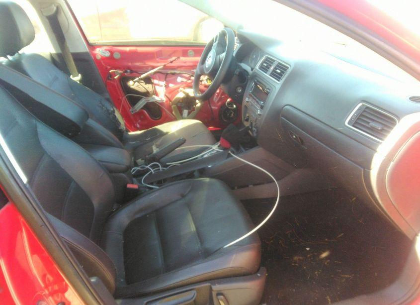 Photo 5 of 2014 Volkswagen Jetta 1.8T SE (VIN 3VWD17AJ8EM283456)