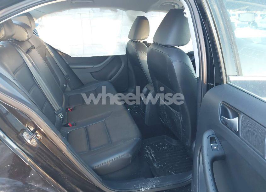 Photo 8 of 2014 Volkswagen Jetta 1.8T SE (VIN 3VWD17AJ8EM293890)