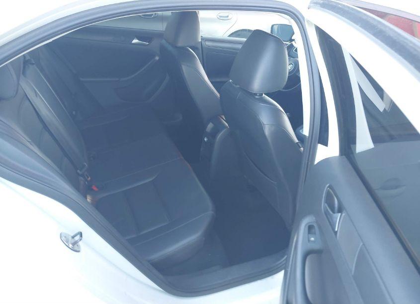 Photo 8 of 2014 Volkswagen Jetta 1.8T SE (VIN 3VWD17AJ8EM300935)