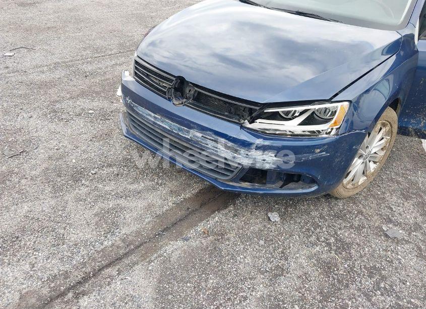 Photo 6 of 2014 Volkswagen Jetta 1.8T SE (VIN 3VWD17AJ8EM326015)