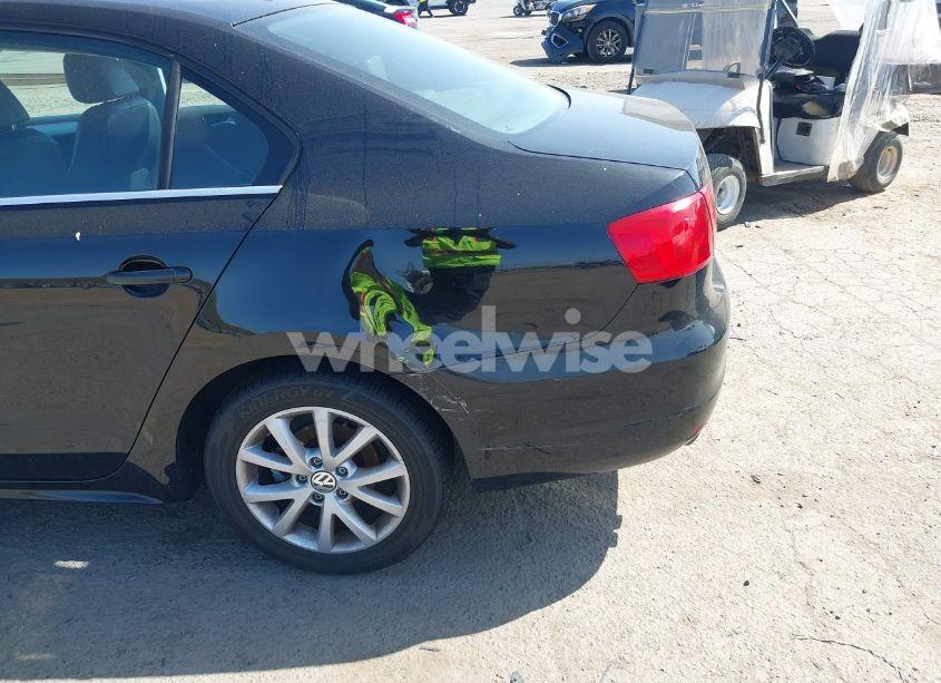 Photo 6 of 2014 Volkswagen Jetta 1.8T SE (VIN 3VWD17AJ8EM434456)