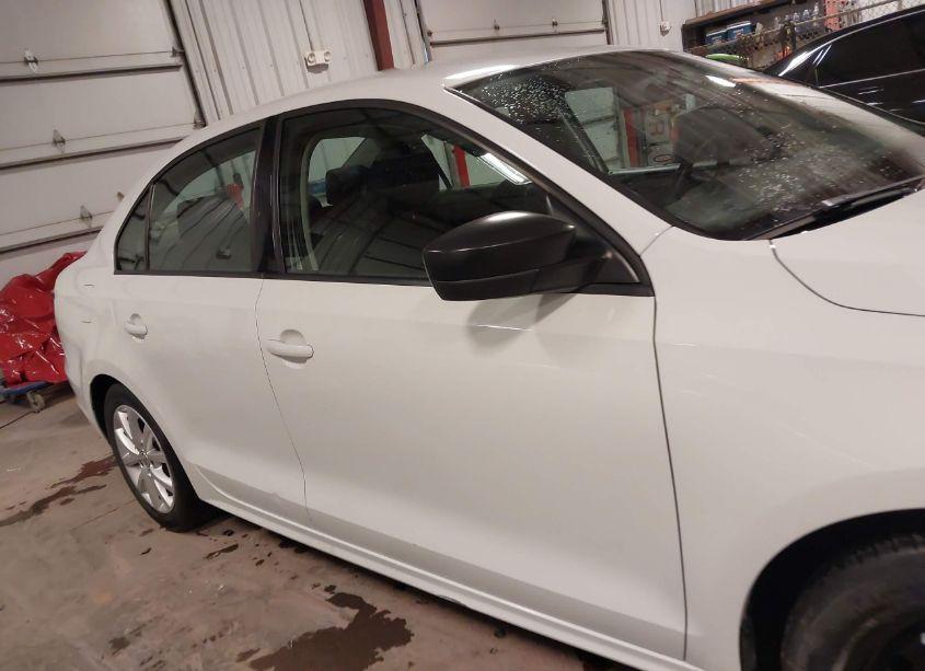 Photo 14 of 2015 Volkswagen Jetta 1.8T SE (VIN 3VWD17AJ8FM269719)