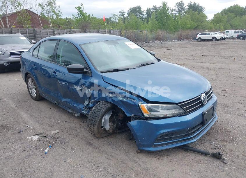 2015 Volkswagen Jetta 1.8T SE (VIN 3VWD17AJ8FM287279) main photo