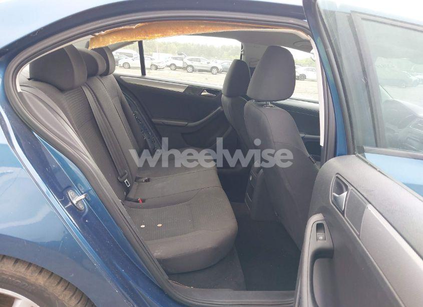 Photo 8 of 2015 Volkswagen Jetta 1.8T SE (VIN 3VWD17AJ8FM287279)