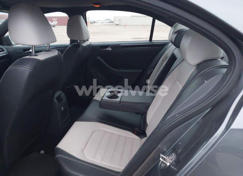 Photo 8 of 2015 Volkswagen Jetta 1.8T SPORT (VIN 3VWD17AJ8FM320667)