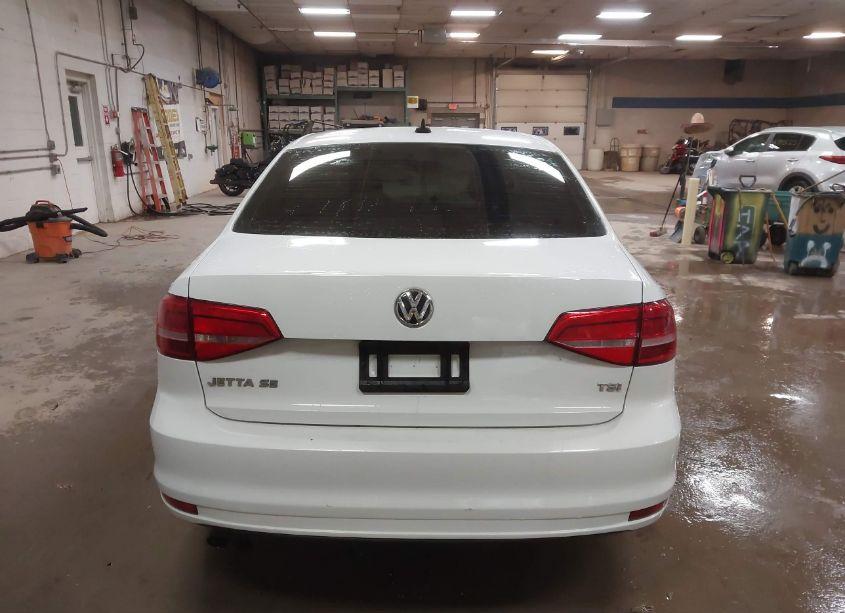 Photo 17 of 2015 Volkswagen Jetta 1.8T SE (VIN 3VWD17AJ8FM340630)