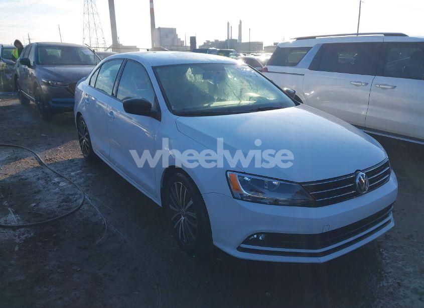 2016 Volkswagen Jetta 1.8T SPORT (VIN 3VWD17AJ8GM246510) main photo
