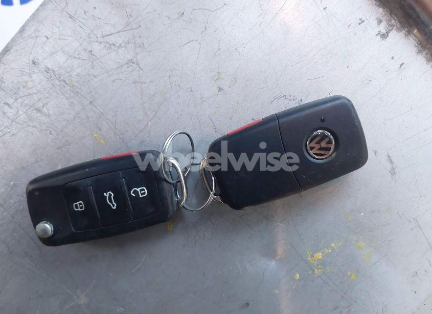 Photo 11 of 2016 Volkswagen Jetta 1.8T SPORT (VIN 3VWD17AJ8GM246510)