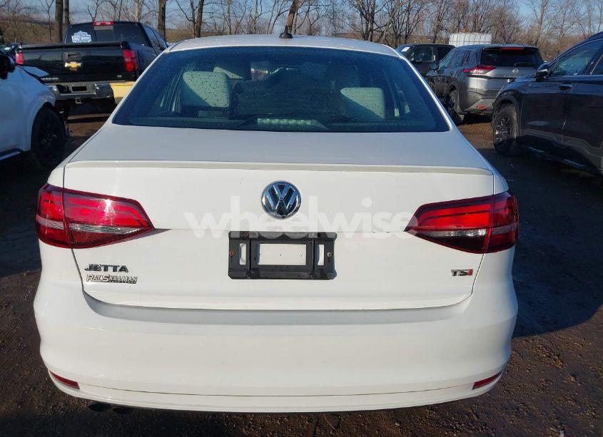 Photo 16 of 2016 Volkswagen Jetta 1.8T SPORT (VIN 3VWD17AJ8GM246510)