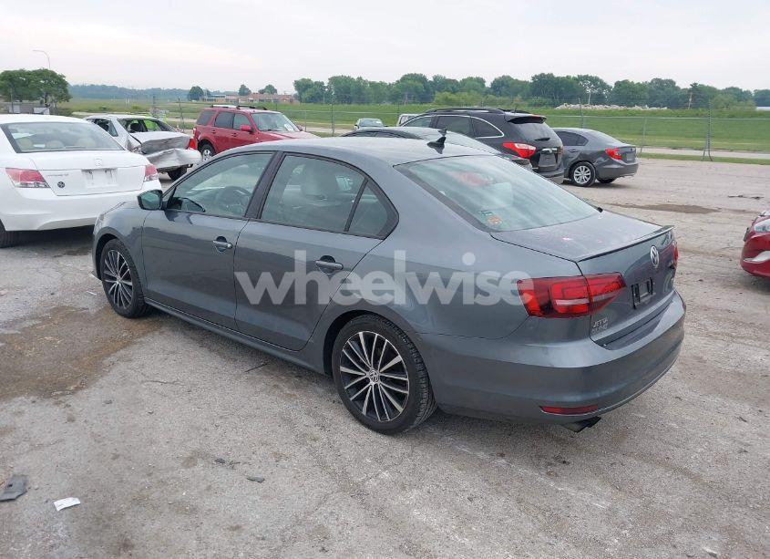 Photo 3 of 2016 Volkswagen Jetta 1.8T SPORT (VIN 3VWD17AJ8GM292211)