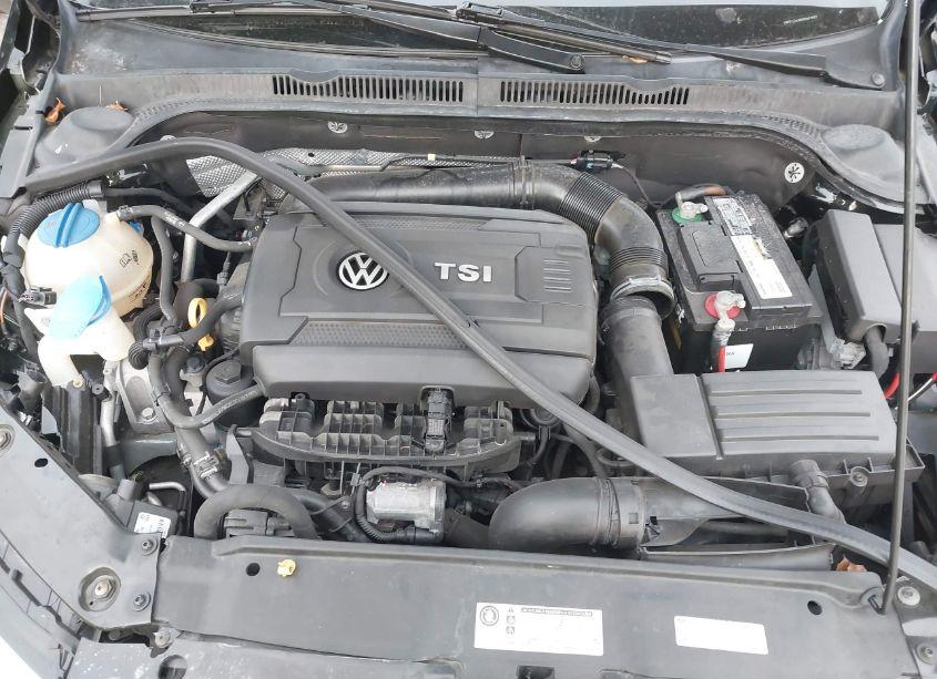 Photo 10 of 2016 Volkswagen Jetta 1.8T SPORT (VIN 3VWD17AJ8GM301697)