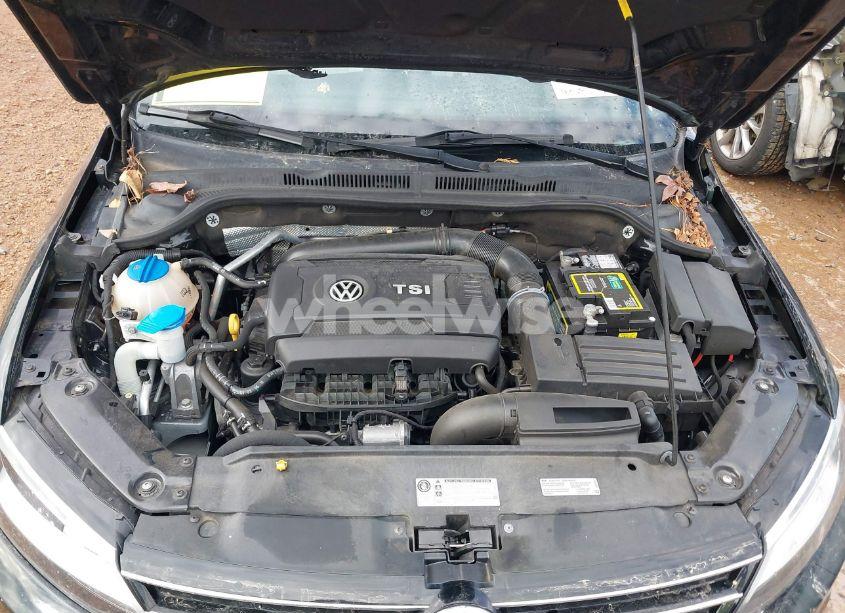 Photo 10 of 2016 Volkswagen Jetta 1.8T SPORT (VIN 3VWD17AJ8GM366064)