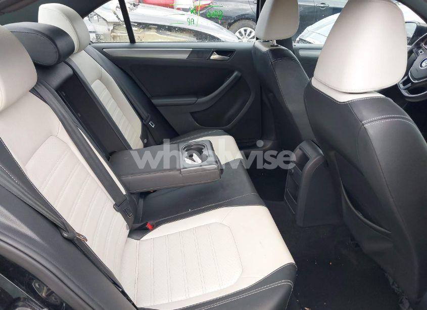 Photo 8 of 2016 Volkswagen Jetta 1.8T SPORT (VIN 3VWD17AJ8GM366064)