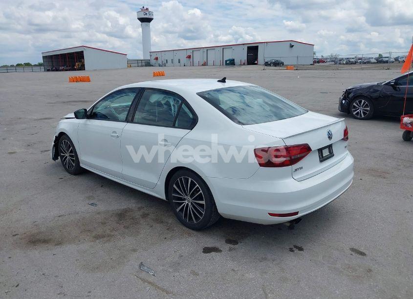 Photo 3 of 2016 Volkswagen Jetta 1.8T SPORT (VIN 3VWD17AJ8GM396312)