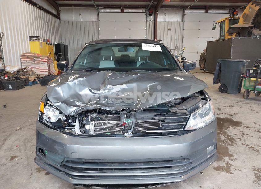 Photo 12 of 2016 Volkswagen Jetta 1.8T SPORT (VIN 3VWD17AJ8GM410208)