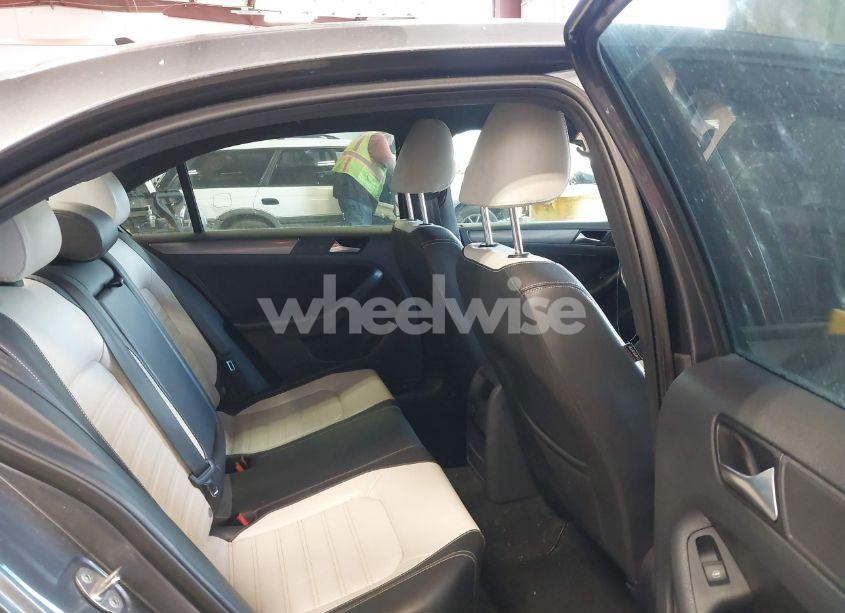 Photo 8 of 2016 Volkswagen Jetta 1.8T SPORT (VIN 3VWD17AJ8GM410208)