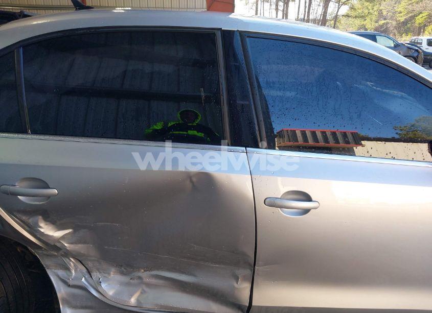 Photo 13 of 2014 Volkswagen Jetta 1.8T SE (VIN 3VWD17AJ9EM320448)