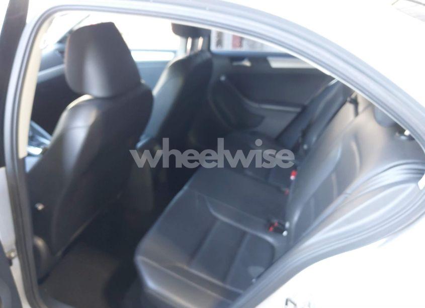 Photo 8 of 2014 Volkswagen Jetta 1.8T SE (VIN 3VWD17AJ9EM320448)