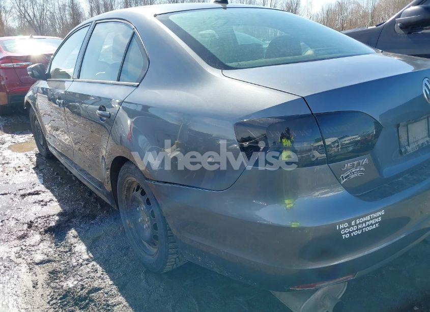 Photo 13 of 2014 Volkswagen Jetta 1.8T SE (VIN 3VWD17AJ9EM360349)