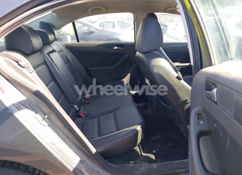 Photo 8 of 2014 Volkswagen Jetta 1.8T SE (VIN 3VWD17AJ9EM360349)