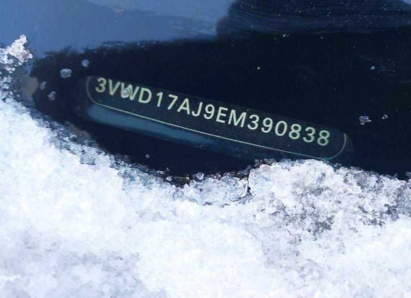 Photo 12 of 2014 Volkswagen Jetta 1.8T SE (VIN 3VWD17AJ9EM390838)