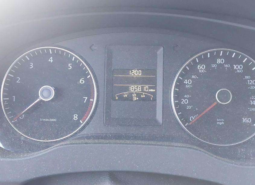 Photo 7 of 2014 Volkswagen Jetta 1.8T SE (VIN 3VWD17AJ9EM390838)