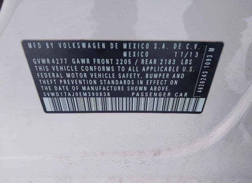 Photo 9 of 2014 Volkswagen Jetta 1.8T SE (VIN 3VWD17AJ9EM390838)