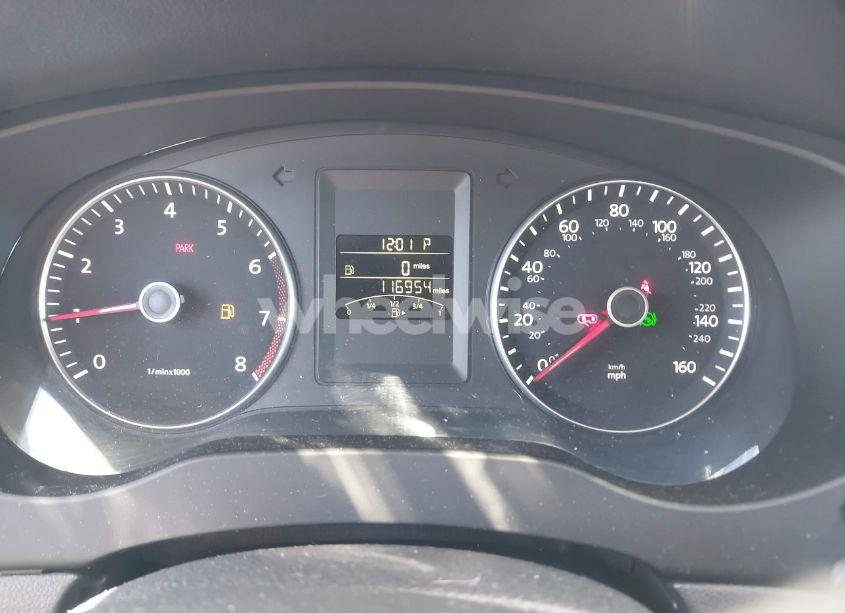 Photo 7 of 2014 Volkswagen Jetta 1.8T SE (VIN 3VWD17AJ9EM392363)