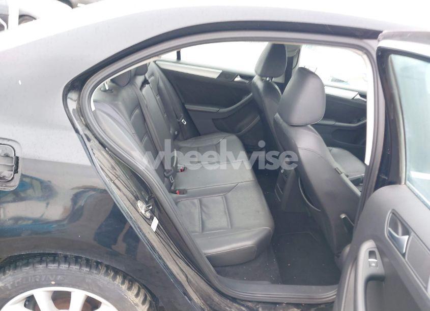 Photo 8 of 2014 Volkswagen Jetta 1.8T SE (VIN 3VWD17AJ9EM444476)