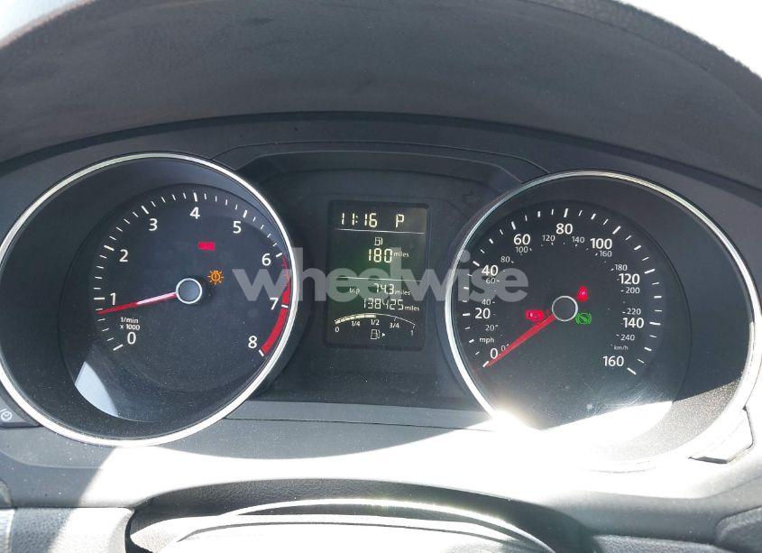 Photo 7 of 2015 Volkswagen Jetta 1.8T SE (VIN 3VWD17AJ9FM298291)