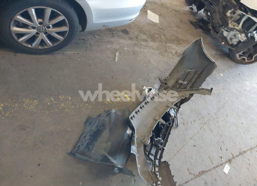 Photo 12 of 2015 Volkswagen Jetta 1.8T SE (VIN 3VWD17AJ9FM302968)