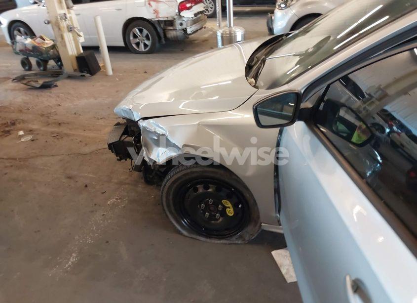 Photo 15 of 2015 Volkswagen Jetta 1.8T SE (VIN 3VWD17AJ9FM302968)