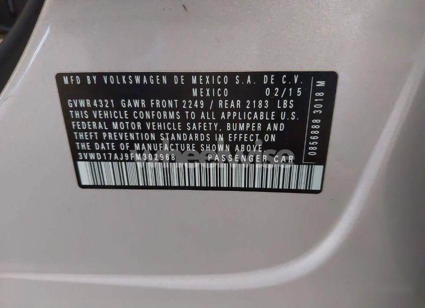 Photo 9 of 2015 Volkswagen Jetta 1.8T SE (VIN 3VWD17AJ9FM302968)