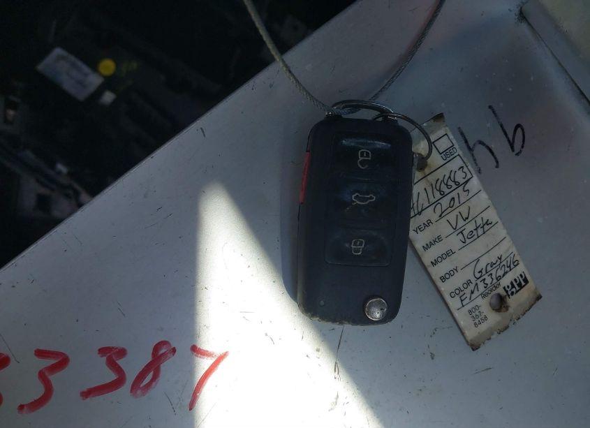 Photo 11 of 2015 Volkswagen Jetta 1.8T SE (VIN 3VWD17AJ9FM336246)