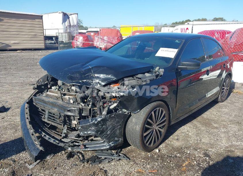 Photo 6 of 2015 Volkswagen Jetta 1.8T SPORT (VIN 3VWD17AJ9FM347733)