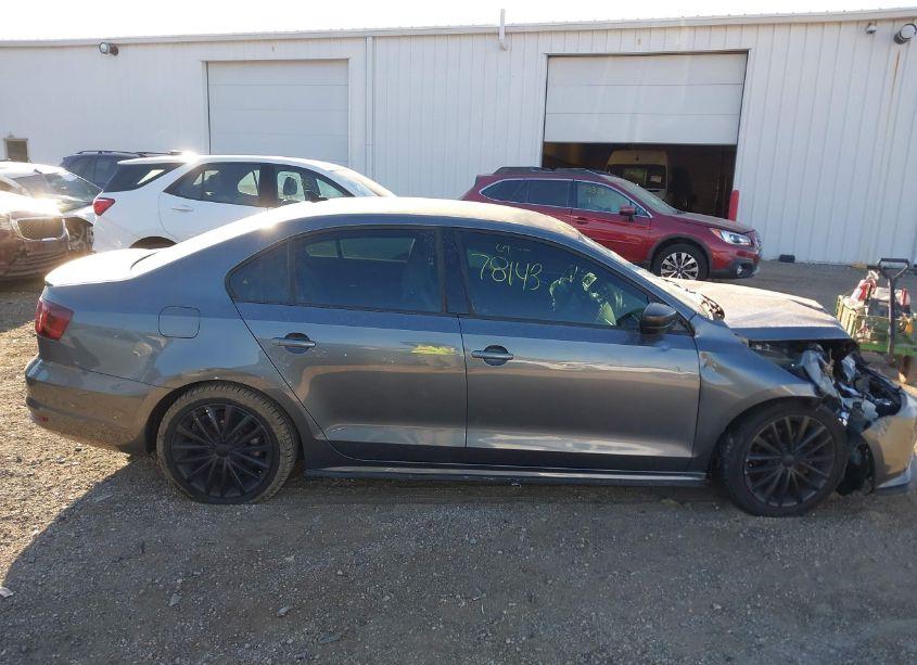 Photo 13 of 2016 Volkswagen Jetta 1.8T SPORT (VIN 3VWD17AJ9GM282870)