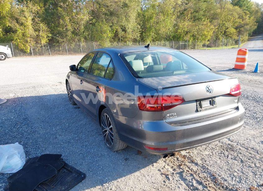 Photo 3 of 2016 Volkswagen Jetta 1.8T SPORT (VIN 3VWD17AJ9GM286479)