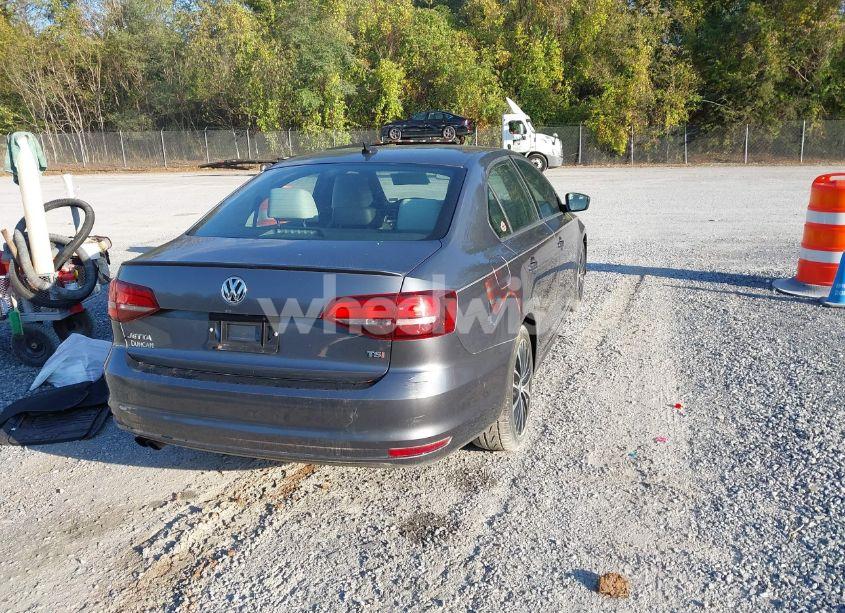Photo 4 of 2016 Volkswagen Jetta 1.8T SPORT (VIN 3VWD17AJ9GM286479)