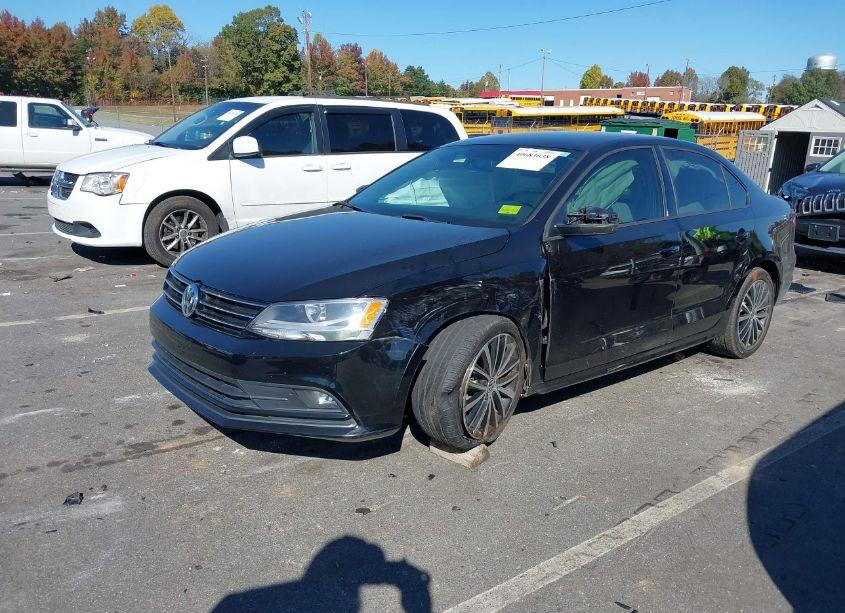 Photo 2 of 2016 Volkswagen Jetta 1.8T SPORT (VIN 3VWD17AJ9GM291794)