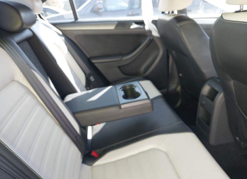 Photo 8 of 2016 Volkswagen Jetta 1.8T SPORT (VIN 3VWD17AJ9GM291794)