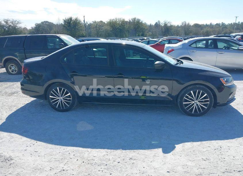 Photo 13 of 2016 Volkswagen Jetta 1.8T SPORT (VIN 3VWD17AJ9GM296588)