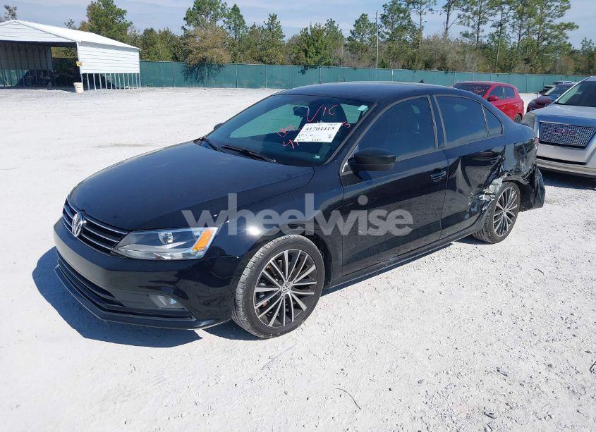 Photo 2 of 2016 Volkswagen Jetta 1.8T SPORT (VIN 3VWD17AJ9GM296588)