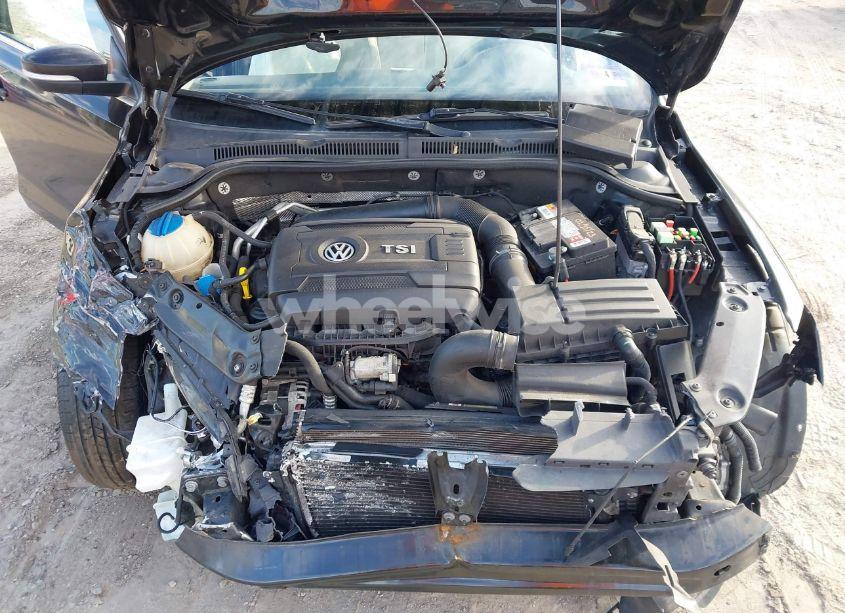 Photo 10 of 2014 Volkswagen Jetta 1.8T SE (VIN 3VWD17AJXEM274399)