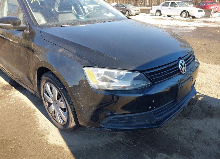 Photo 6 of 2014 Volkswagen Jetta 1.8T SE (VIN 3VWD17AJXEM366208)