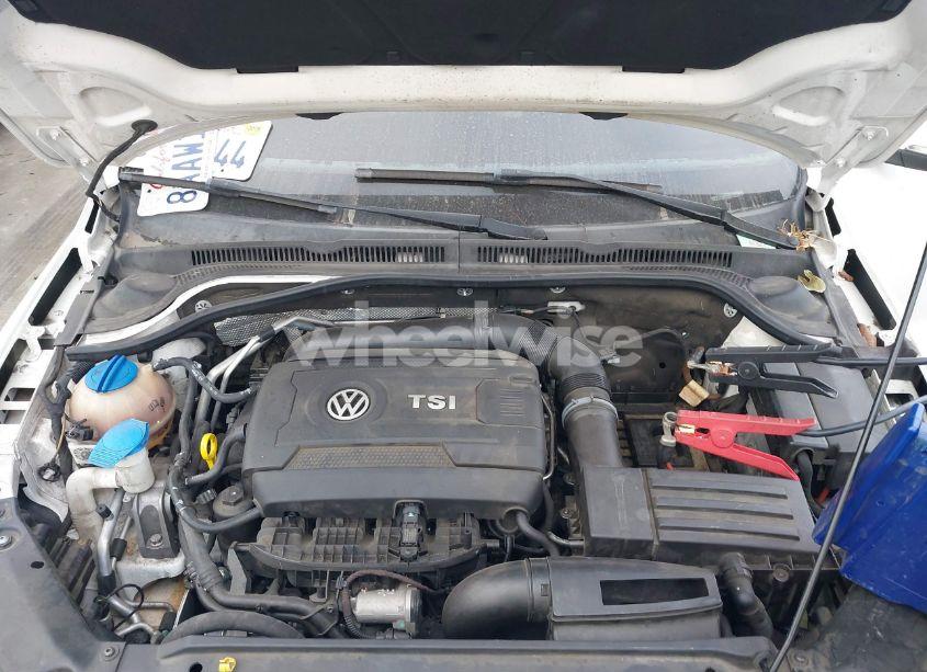 Photo 10 of 2014 Volkswagen Jetta 1.8T SE (VIN 3VWD17AJXEM370503)