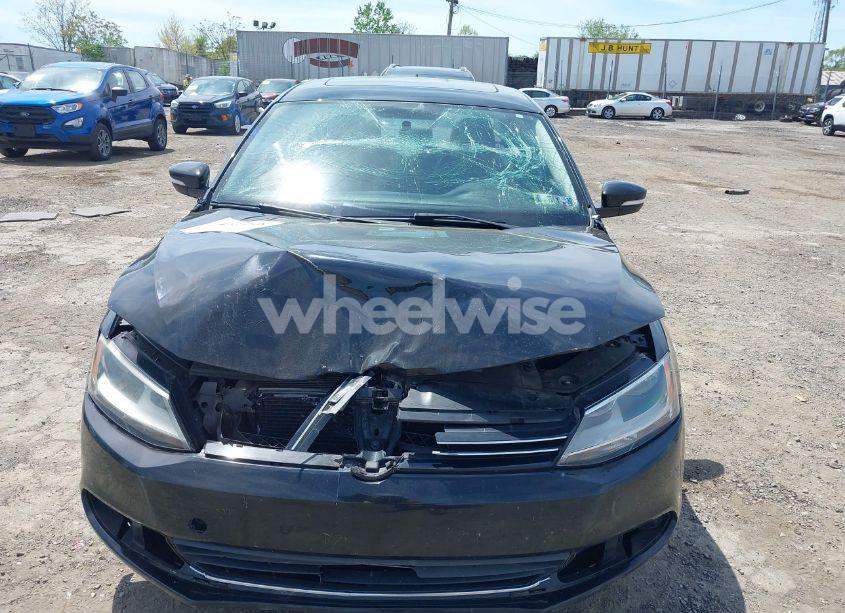 Photo 13 of 2014 Volkswagen Jetta 1.8T SE (VIN 3VWD17AJXEM393683)